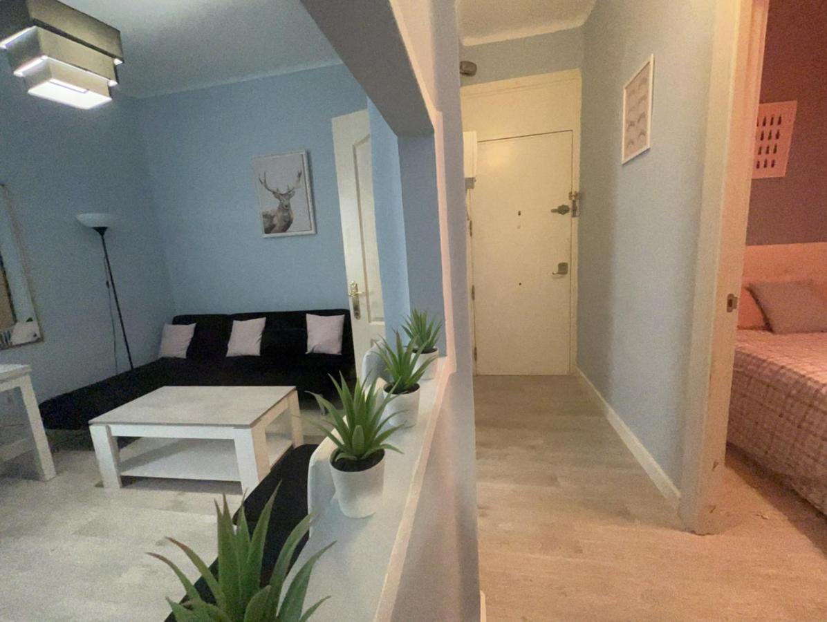 Ferienwohnung Retiro, Atocha, Paseo Del Prado. Pacifico Madrid 28007. Exterior foto